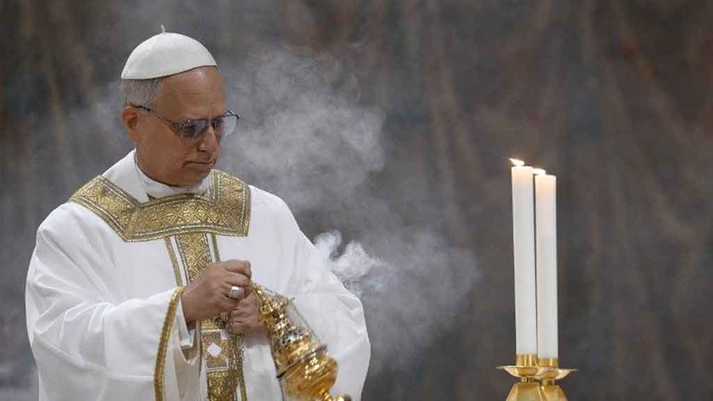 León XIV presidió la primera misa de su Pontificado