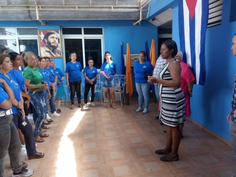 Emprestur Granma recibe reconocimiento nacional por su eficiencia en el turismo