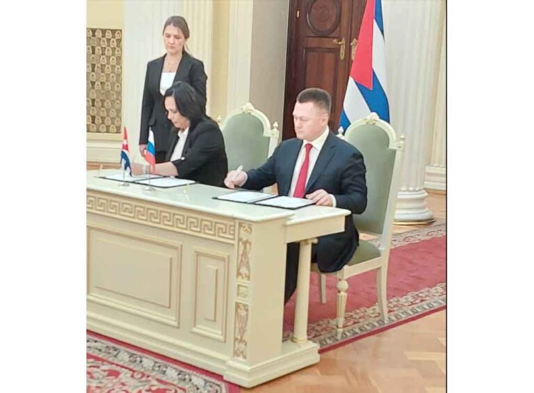 Rusia y Cuba firman acuerdo para luchar contra la corrupción
