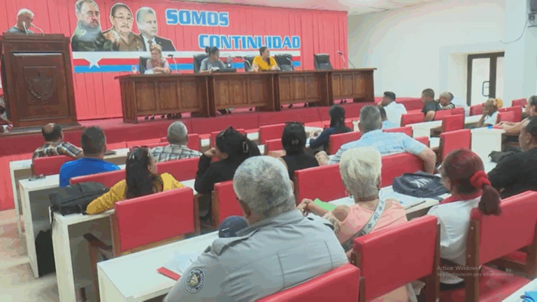 Chequean autoridades de la provincia preparativos para actividades por el Día de los Padres