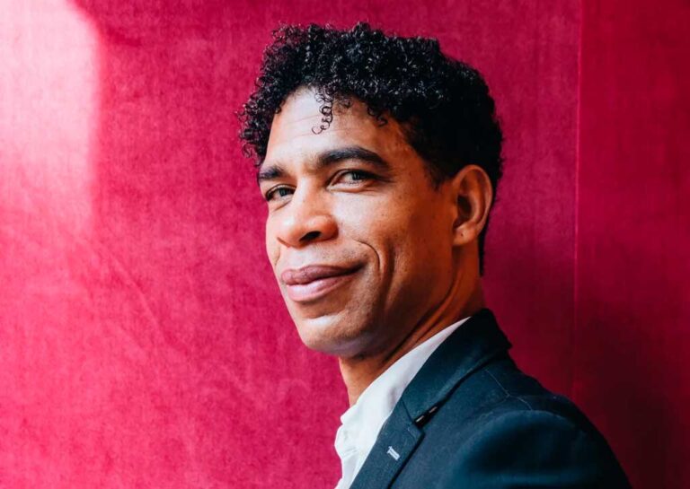 Orgullo de Cuba, Carlos Acosta celebra la vida en la danza