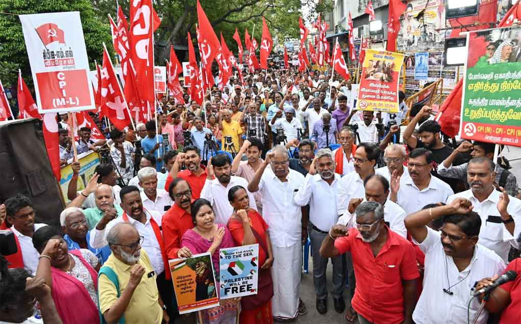 Protestas en India contra ataques de EEUU e Israel en Medio Oriente (+Fotos)