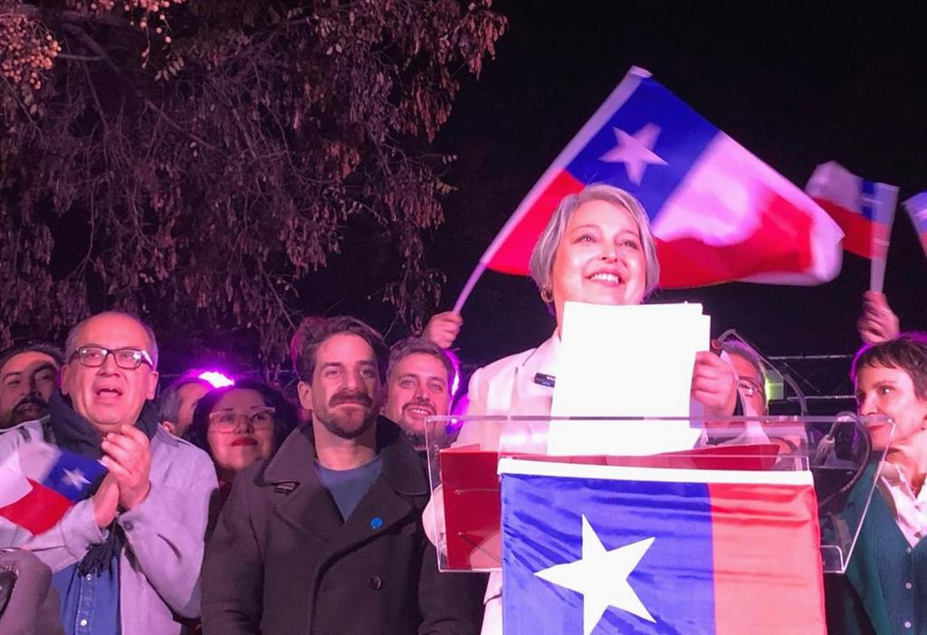 Candidata comunista llama a la unidad tras ganar primarias en Chile (+Foto)