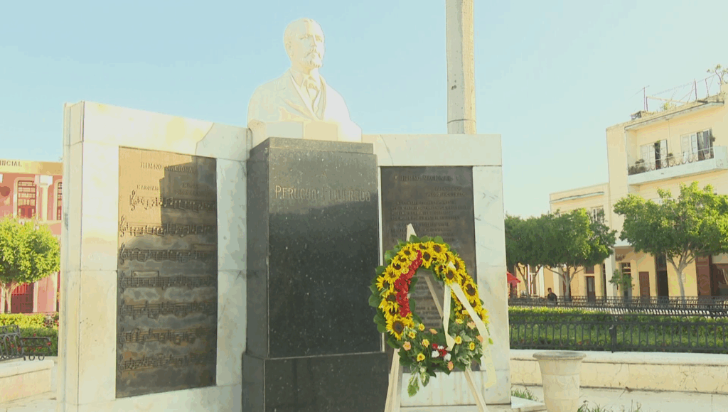 Màximas autoridades junto a una representación de granmenses rindieron tributo al Padre de la Patria