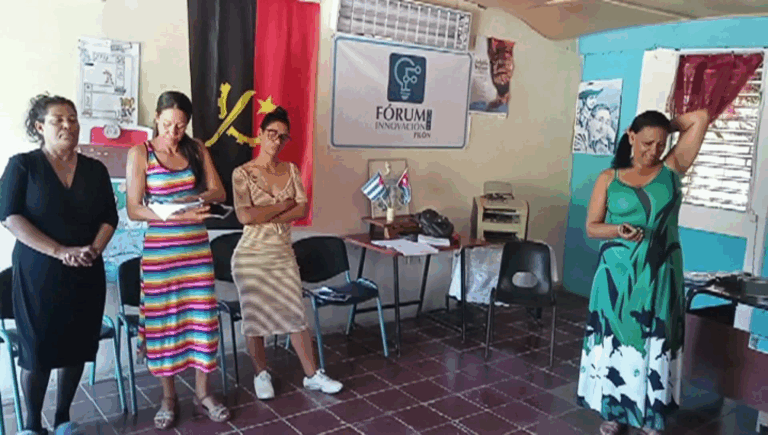 Graduados en Pilón nuevos técnicos superiores en Trabajo Social