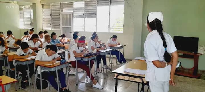 Facultad de Ciencias Médicas de Manzanillo convoca a su proceso de matrícula para el curso 2025-2026