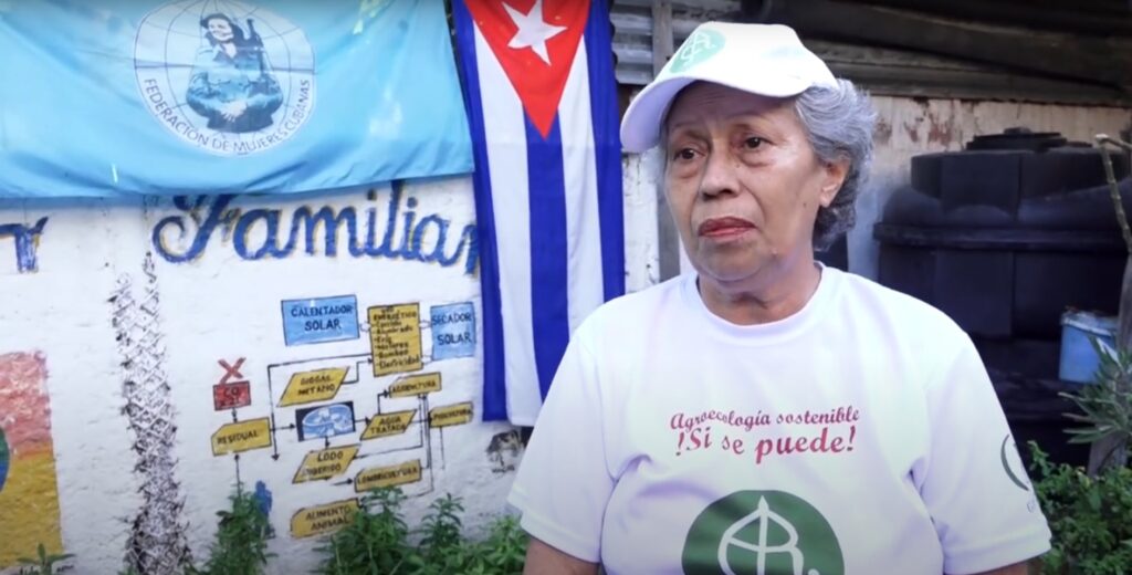 Manzanillera implementa la utilización del biogás en su vivienda