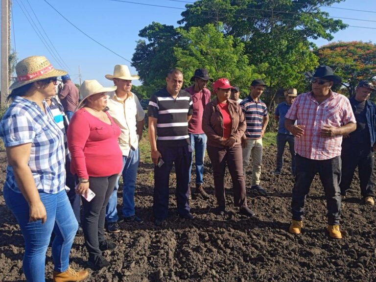 Evalúan autoridades granmenses desarrollo del Programa Agroalimentario (+Fotos)