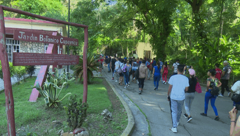Disfrutaron familias granmenses amplio programa de actividades durante el mes de Julio