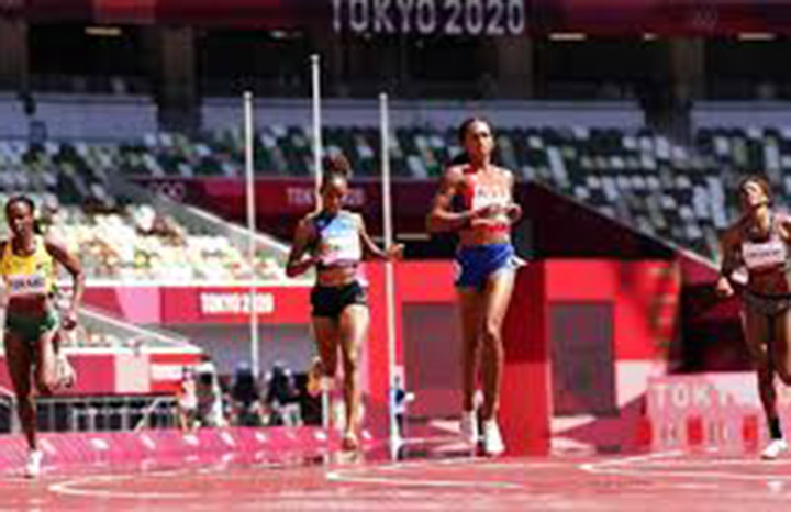 Roxana Gómez avanza a la final de los 400 metros en Tokio