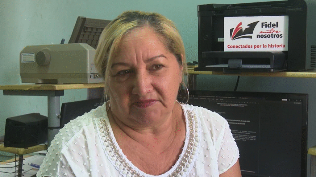 Destaca mujer transportista en cargo de dirección