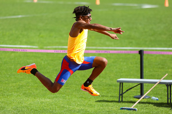 Cubanos en la sede del Mundial de Paratletismo