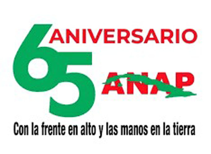 Recorre Granma Bandera Aniversario 65 de fundación de la ANAP