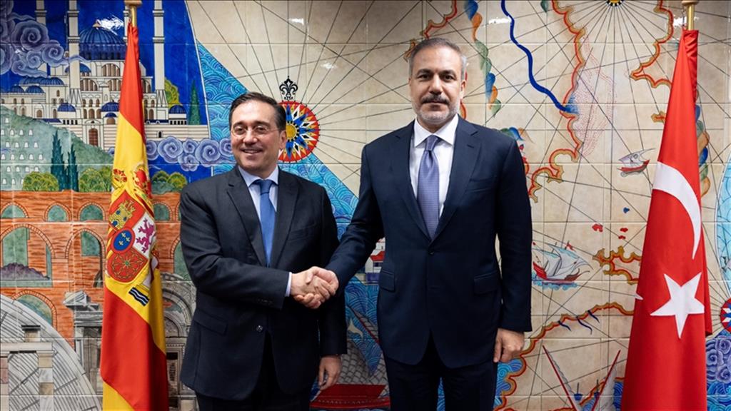 Türkiye y España debaten plan de Trump para Gaza