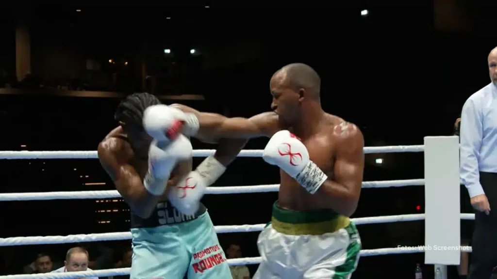 Cubano Álvarez por retener faja continental en boxeo profesional