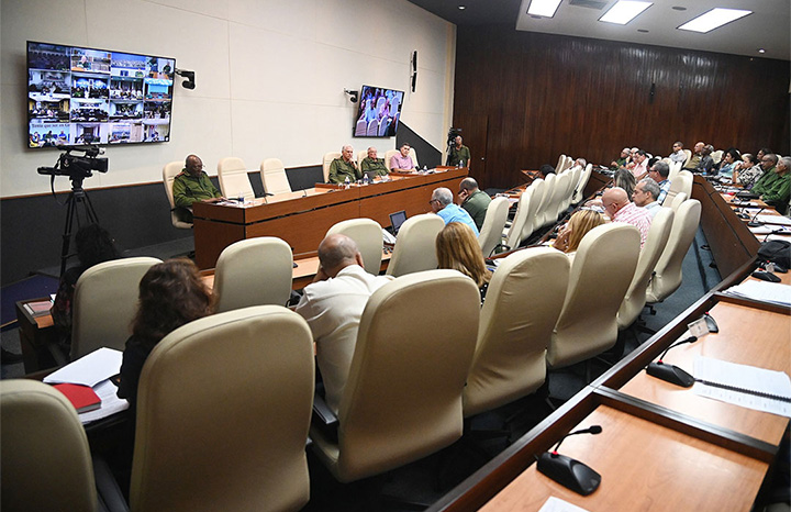 Llega ministro de las FAR al oriente para evaluar recuperación