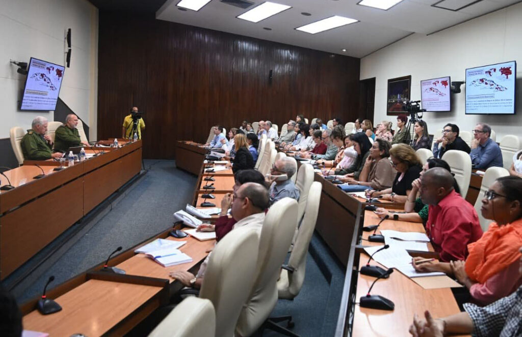 Evaluaron acciones frente al avance del chikungunya en Cuba