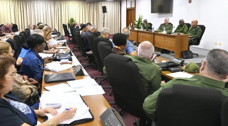 Díaz-Canel convoca a todas las fuerzas del país a volcarse en la recuperación de las provincias impactadas por Melissa