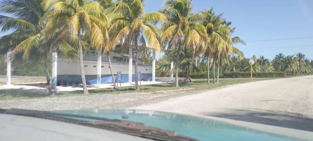 Conmemoran 69 aniversario del desembarco del yate Granma en Las Coloradas