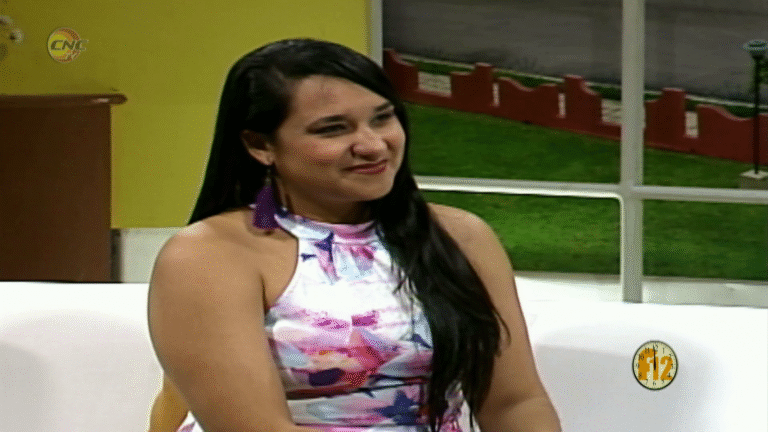 Celebran su día locutores cubanos