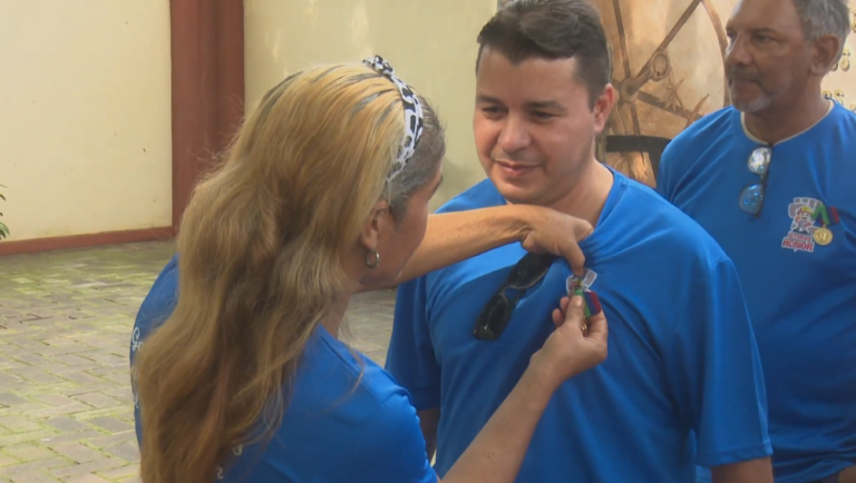 Reconocen en Bayamo a trabajadores destacados del sector eléctrico