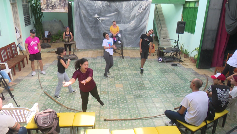 Cuentan las artes escénicas granmenses con impronta de notable creador