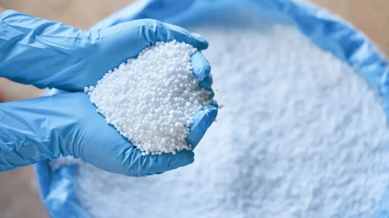 India y Rusia establecerán empresa conjunta de producción de urea