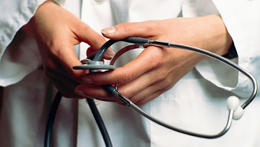 Promueven especialistas la carrera de Enfermería entre adolescentes