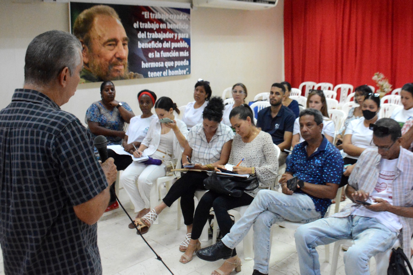 Presentan actividades para elevar cultura ambiental en Granma