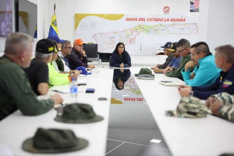 Suben a 589 los muertos en Venezuela tras sismos, informó Rodríguez