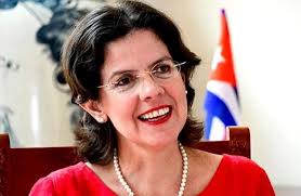 Diplomática de Cuba en Estados Unidos dice que las sanciones de Trump son “pretexto” para una acción militar
