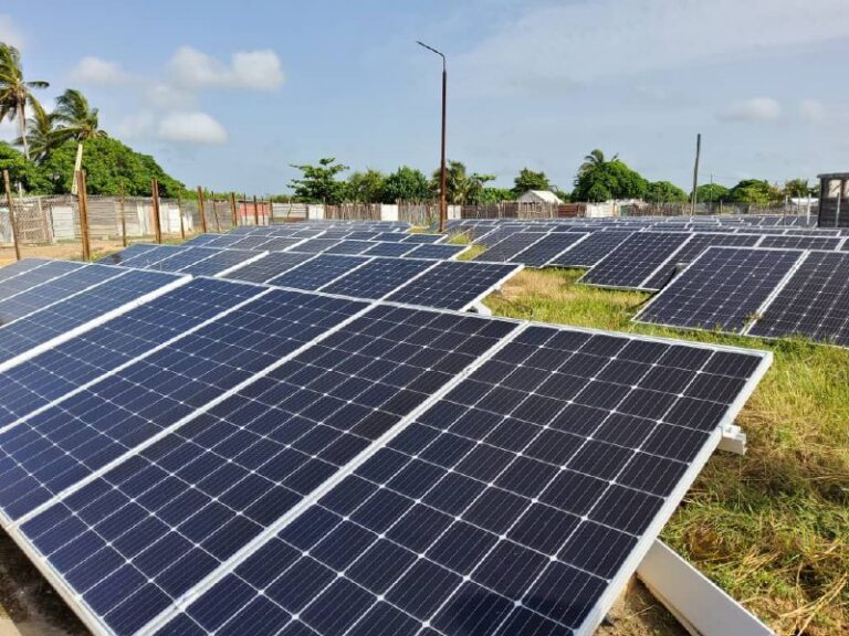 Mayor industria pesquera de Cuba cambia su matriz energética 