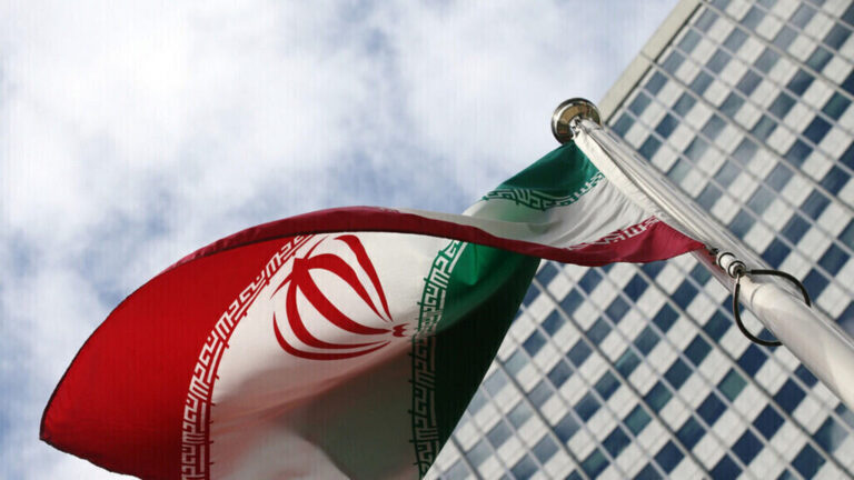 Diputados iraníes piden cancelar memorando de entendimiento con EEUU