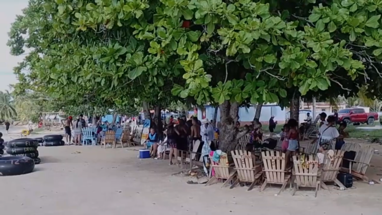 Trabajadores del campismo ¨Playa Las Coloradas¨ buscan alternativas para mantener sus servicios