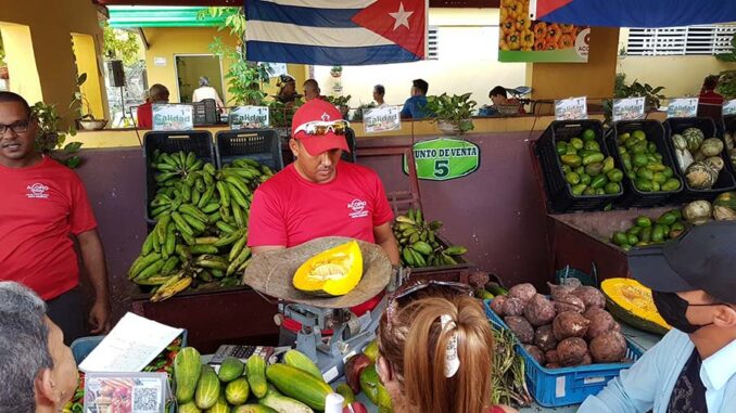 Ferias integrales en Granma por el Centenario de Fidel
