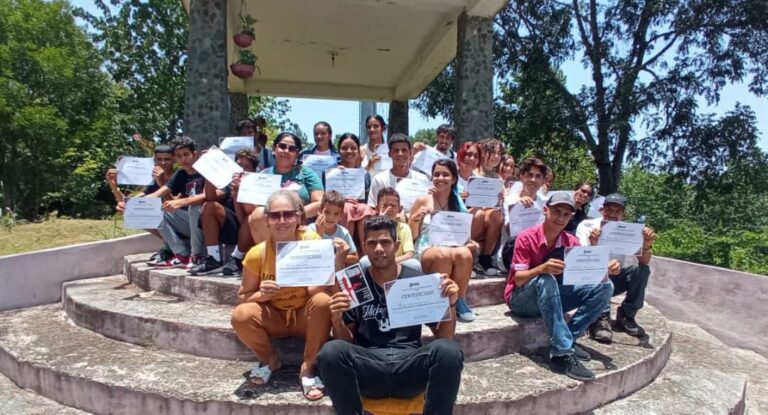 Jóvenes en la realización documental de la Televisión Serrana