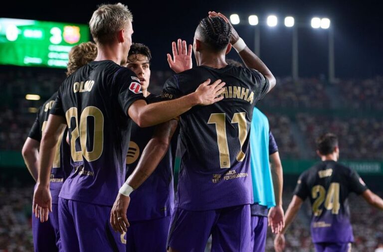 Barcelona debuta a lo grande, Real Madrid cumple