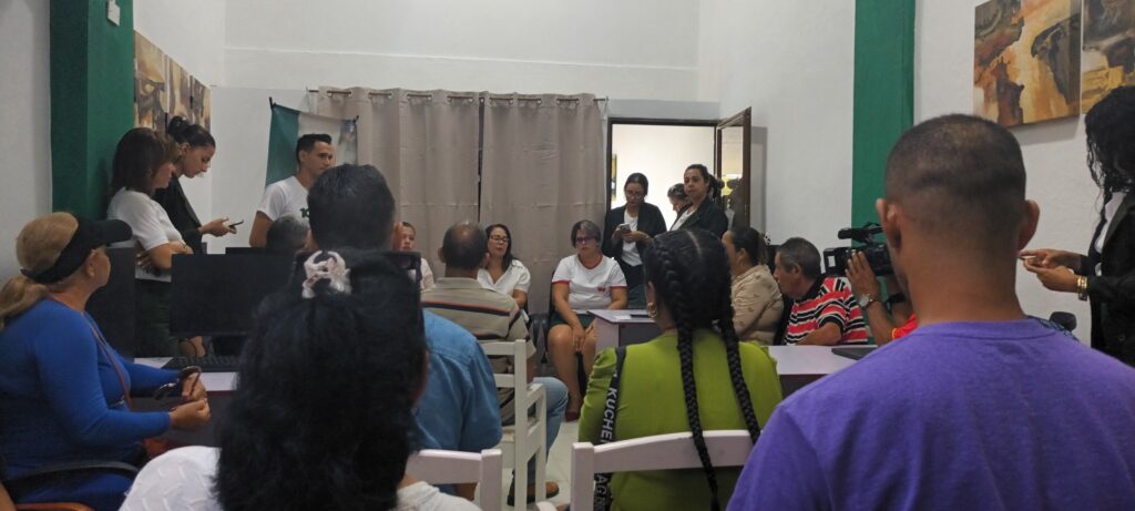 Avanza satisfactoriamente en Granma microcrédito Crece