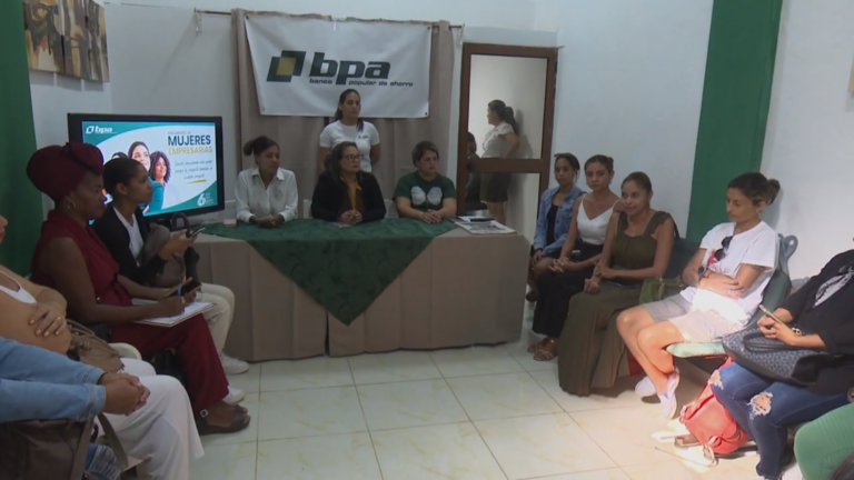 Impulsa liderazgo femenino Banco Popular de Ahorro en Granma