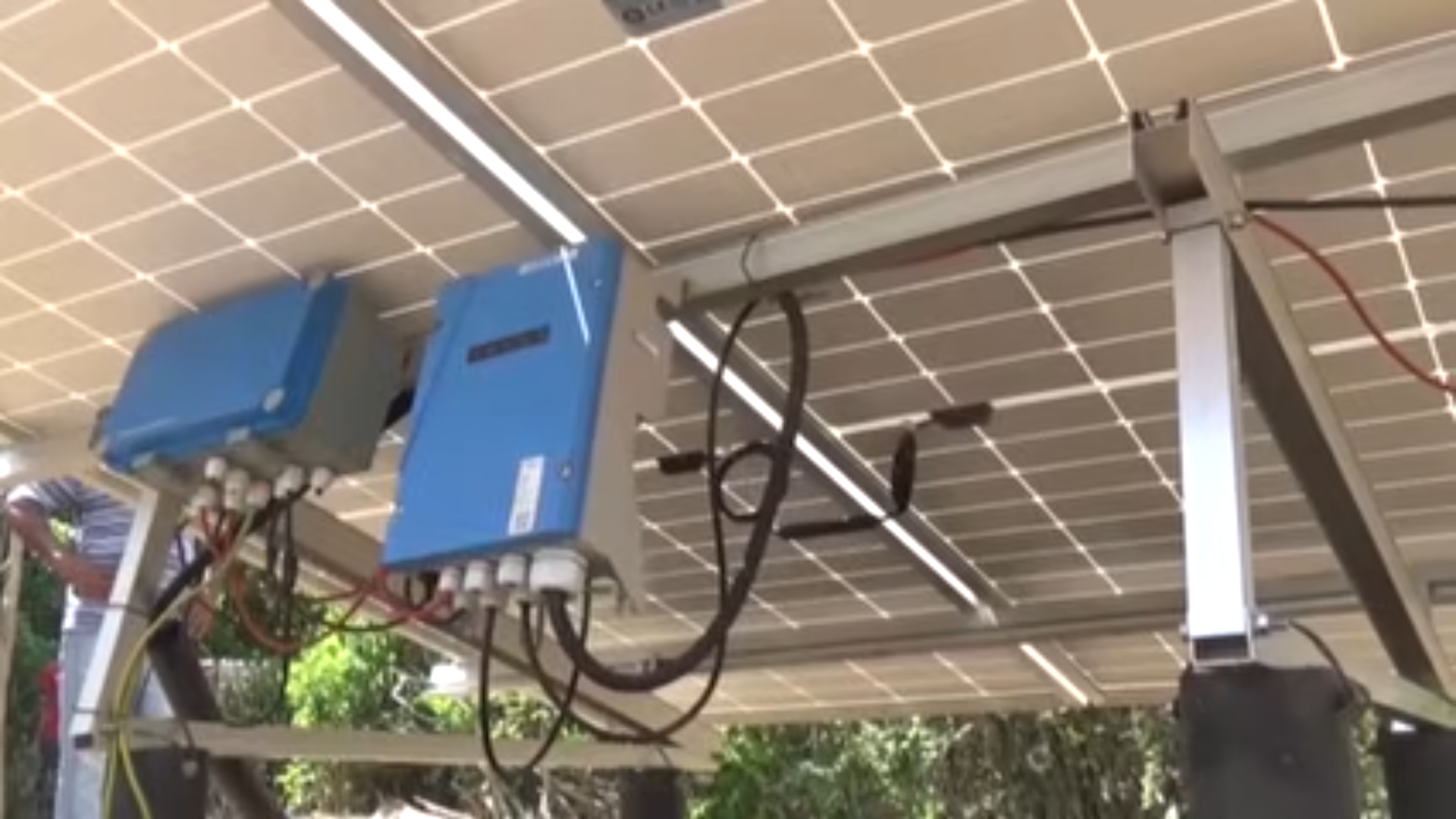 Garantiza energía solar en Media Luna el bombeo de agua para sus habitantes